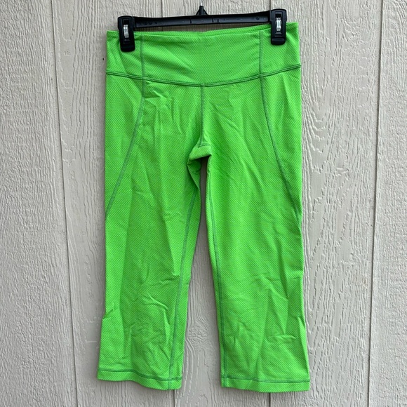 RARE Lululemon Gather & Crow Crop leggings pants Frond green slit calves size 6 - Picture 4 of 7